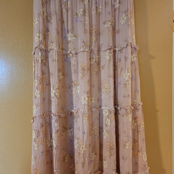 Size XL - Wild Skye Tiered Maxi Skirt - Picture 7 of 14